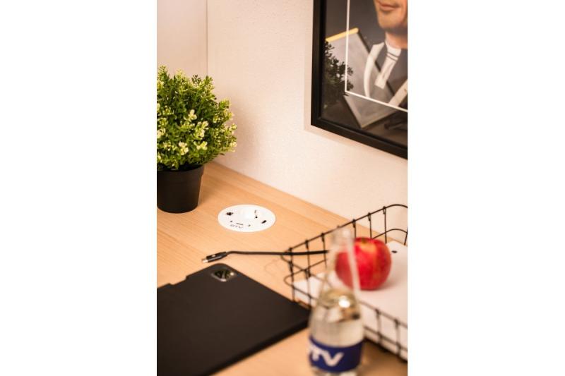 Pohištvena vtičnica RONDO, 1xSHUKO, 1xUSB-A, 2xUSB-C, HDMI, RJ45 kabel 1.5 m, bela