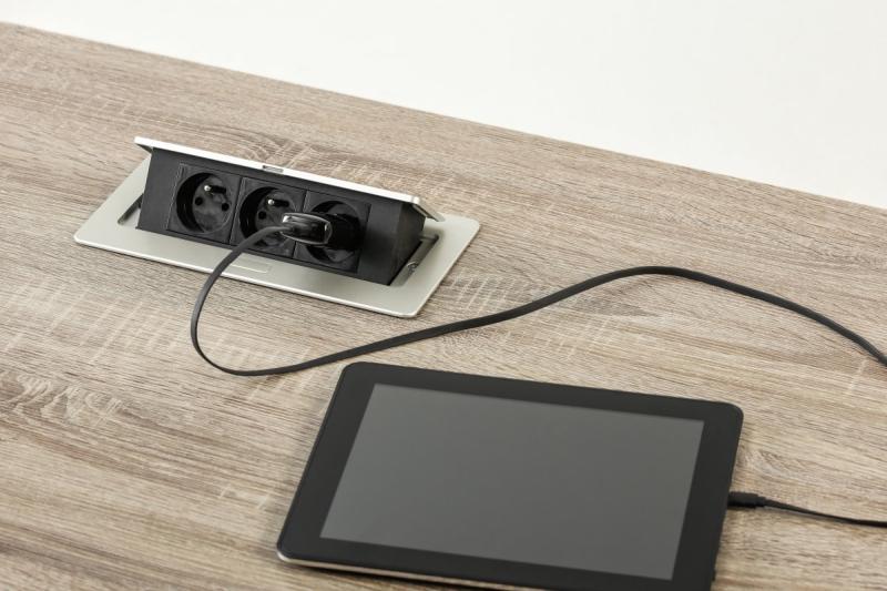 SOFT izvlečna vtičnica, napajalni kabel 1,5m