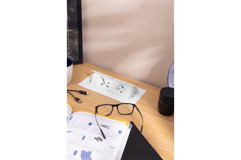 MULTISOFT Pohištvena vtičnica 2x vtičnica z ozemljitvijo, USB A+C, RJ45, napajalni kabel s priključkom, bela