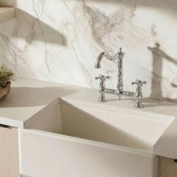 Aquanello Heritage Ascot Klasična kuhinjska pipa v nostalgijskem slogu s kromiranimi križnimi ročaji CR-4001-HA