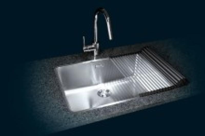 Franke RVS Rolmat 468x420mm om op de spoelbak te plaatsen 1120030882 vertalen naar het Sloveens:

Franke nerjaveče jeklo valjčna podloga 468x420mm za namestitev na pomivalno korito 1120030882